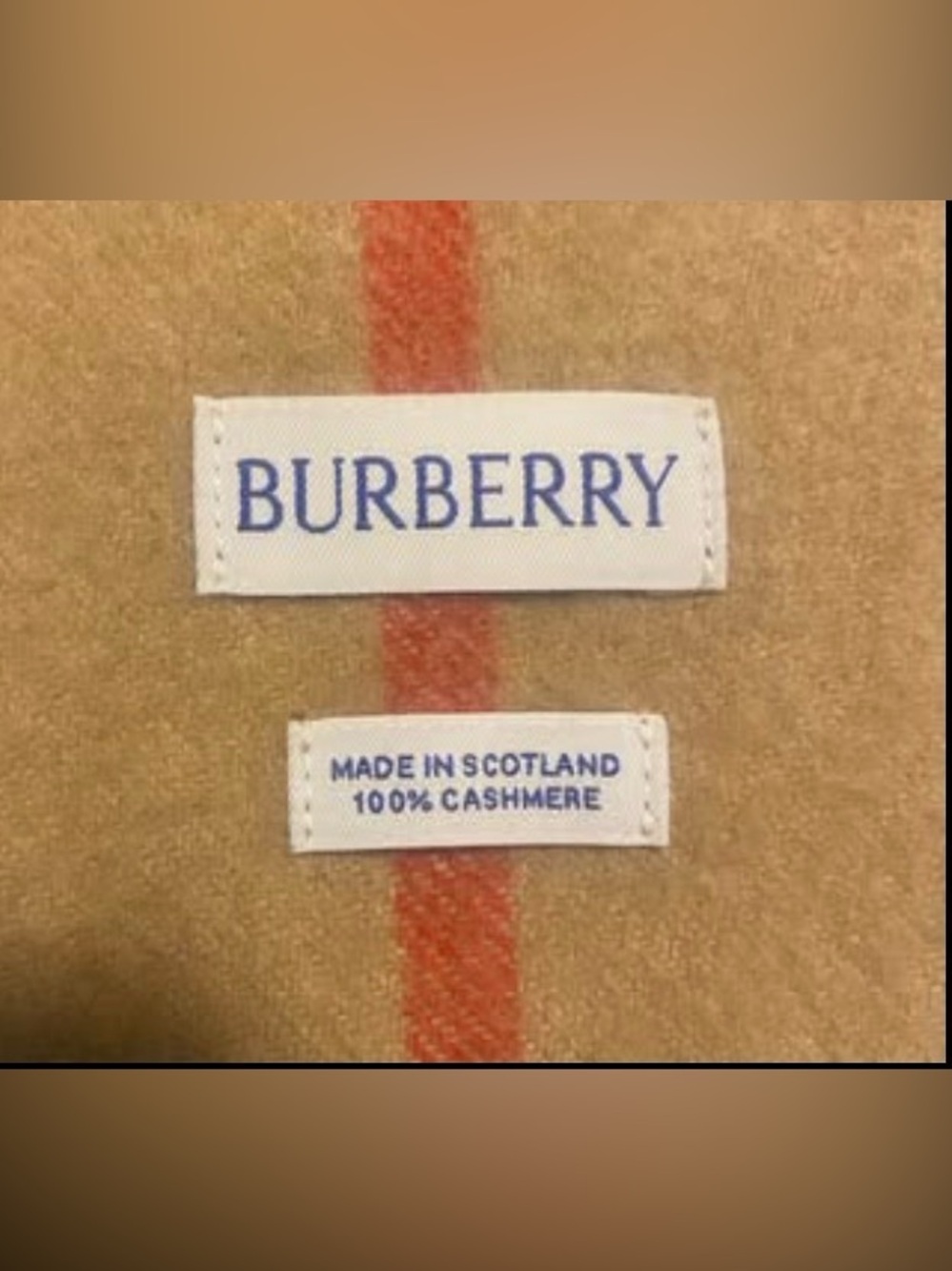 Unisex Burberry Scarf - Picture 4 of 6